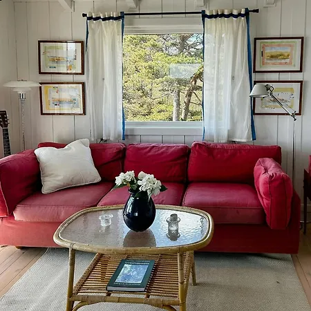 Family By The Sea With Private Pier