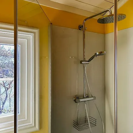 Family By The Sea With Private Pier Дом отдыха